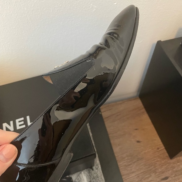 Chanel black patent leather loafers - Picture 6 of 9